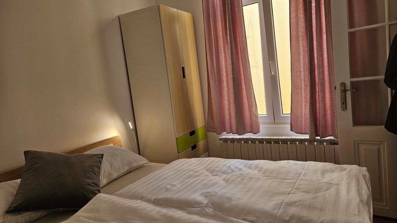 Eleven Apartment - Very Center - Free Parking Osijek Exterior photo