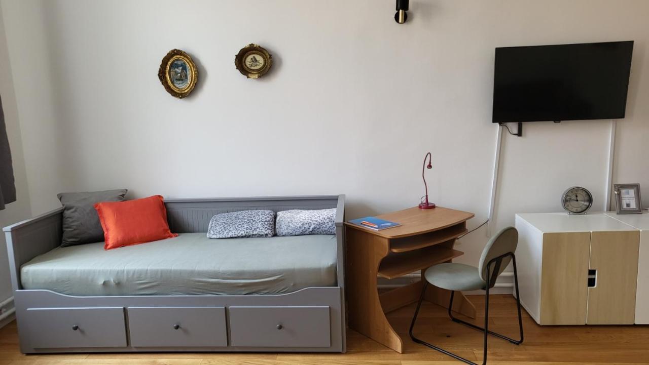 Eleven Apartment - Very Center - Free Parking Osijek Exterior photo
